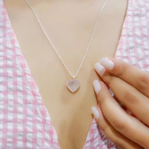 Rose Quartz Stone Pendant with Silver Chain Rose Quartz Stone Pendant with Silver Chain