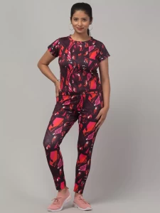 Latest Fabulous High Quality Printed Sports Wear Set For Women Red